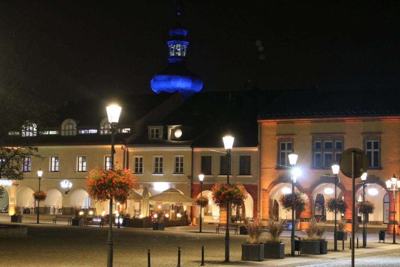 Apartament City, Clock Krosno Exterior photo
